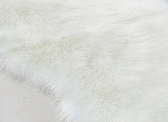 Plush bedside Throw Rug — Warmth and Style Combined