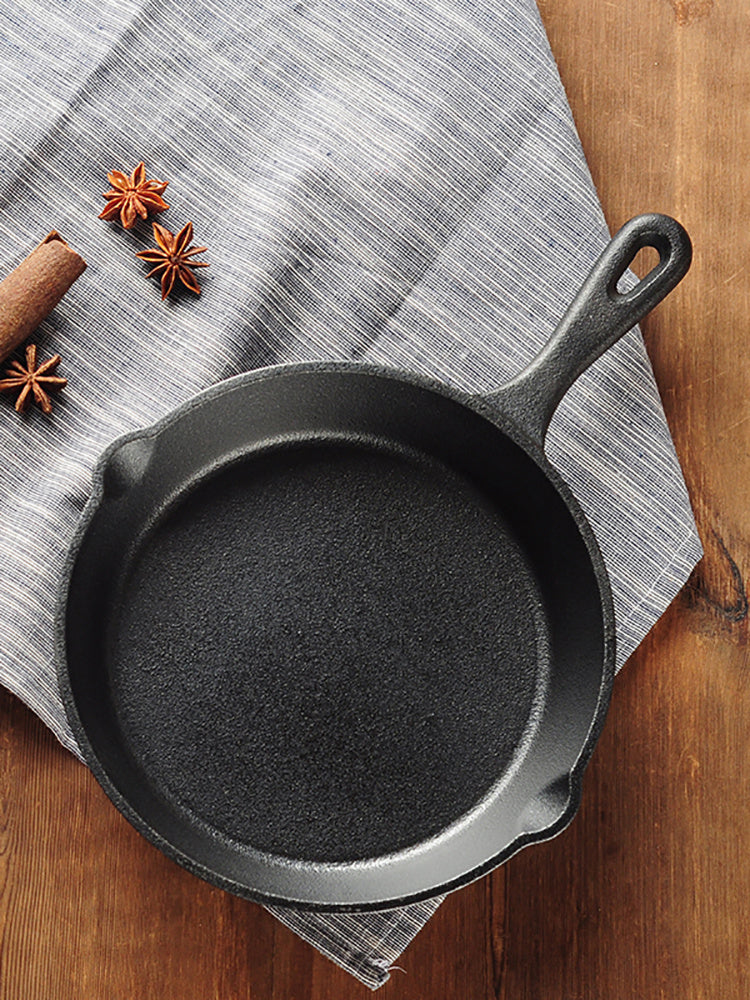 Uncoated Iron Skillet — Healthy Cooking, Lasting Flavor