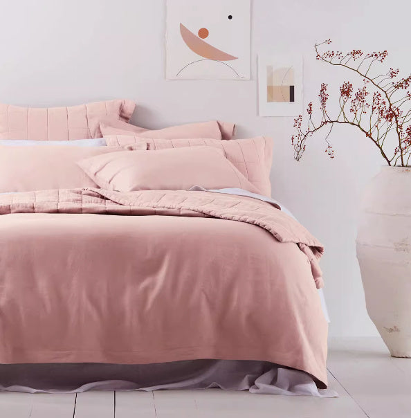 Cozy Linen Bed Sheets — Natural Warmth for Your Home
