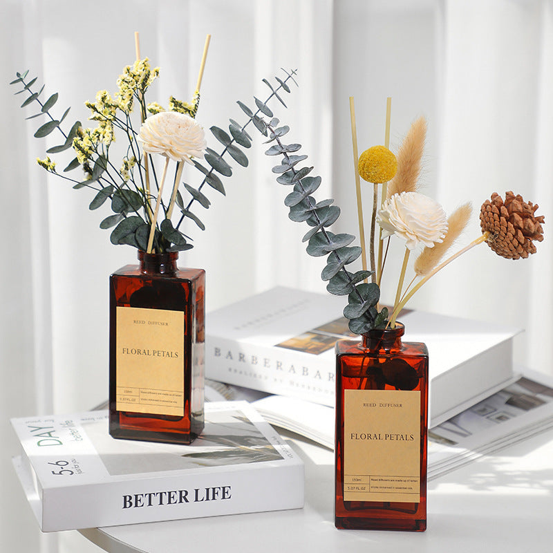 Vintage Reed Diffuser — Natural Fragrance with Floral Beauty